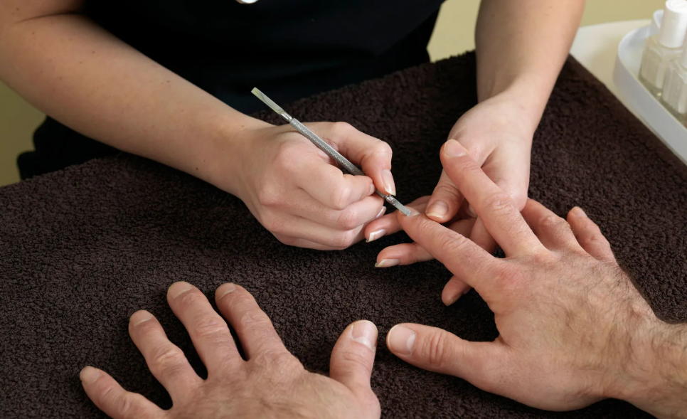 Manicure Masculina a Domicilio